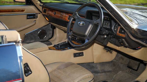 1990 Jaguar XJ-S V12 Convertible For Sale (picture :index of 32)