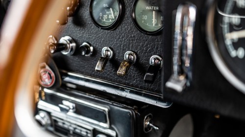 1963 Jaguar Series 1 E-Type 3.8 FHC In vendita (immagine 38 di 227)