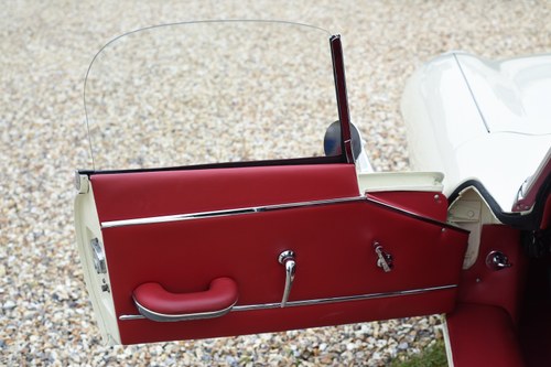 1966 Jaguar E-Type S1 4.2 Roadster LHD zum Verkauf (Bild 26 von 133)