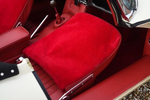 1966 Jaguar E-Type S1 4.2 Roadster LHD zum Verkauf (Bild 59 von 133)