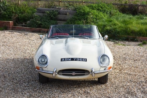 1966 Jaguar E-Type S1 4.2 Roadster LHD zum Verkauf (Bild 15 von 133)