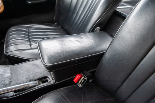 1967 Jaguar E-Type S1 4.2l FHC In vendita (immagine 88 di 326)