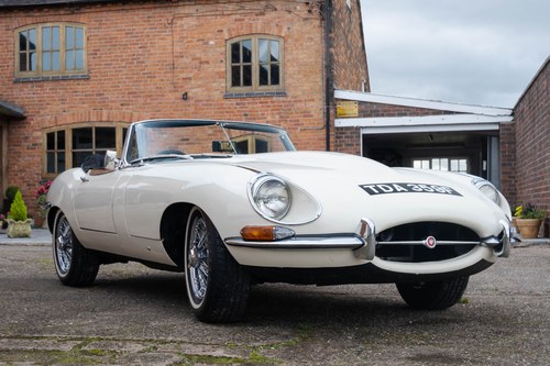 1968 Jaguar E-Type S1.5 Roadster Te koop (foto 1 van 119)
