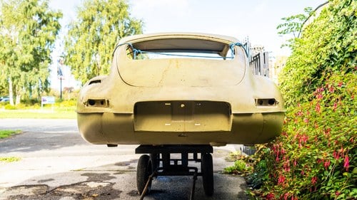 1966 Jaguar E-Type Series 1 4.2 2+2 Project Te koop (foto 10 van 165)