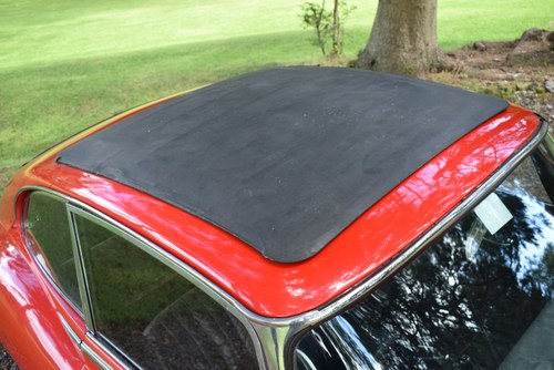 1967 Jaguar E Type Series 1 4.2 FHC 2+2 In vendita (immagine 78 di 179)