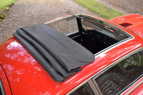 1967 Jaguar E Type Series 1 4.2 FHC 2+2 In vendita (immagine 85 di 179)