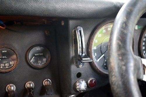 1967 Jaguar E Type Series 1 4.2 FHC 2+2 In vendita (immagine 46 di 179)