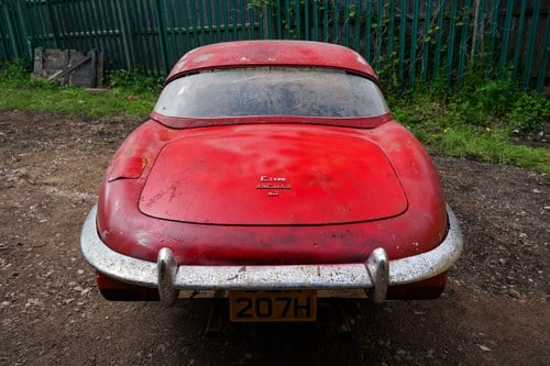 1969 Jaguar E-type 4.2 Series II Roadster Barn Find à vendre (picture 18 of 250)