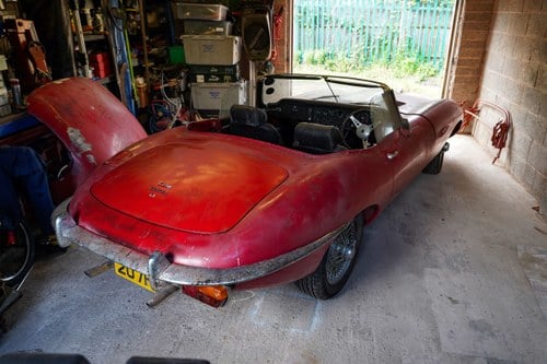 1969 Jaguar E-type 4.2 Series II Roadster Barn Find à vendre (picture 8 of 250)