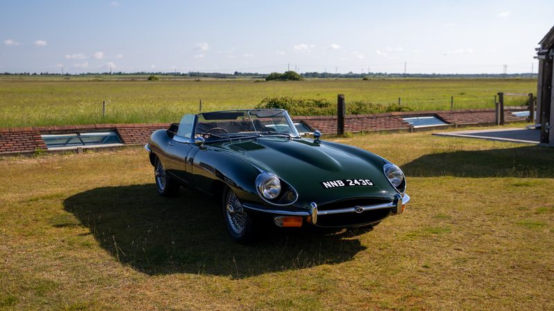 1969 Jaguar E-Type Series II In vendita (immagine 1 di 142)