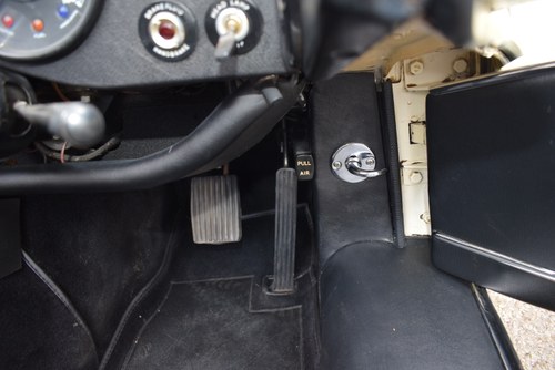 1972 Jaguar E-Type V12 Roadster Te koop (foto 53 van 222)