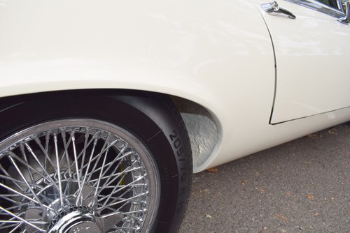 1972 Jaguar E-Type V12 Roadster Te koop (foto 33 van 222)