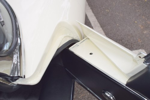 1972 Jaguar E-Type V12 Roadster Te koop (foto 46 van 222)