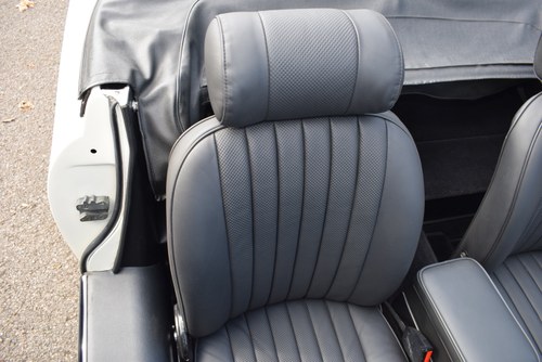 1972 Jaguar E-Type V12 Roadster Te koop (foto 57 van 222)