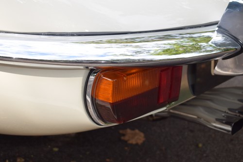 1972 Jaguar E-Type V12 Roadster Te koop (foto 28 van 222)