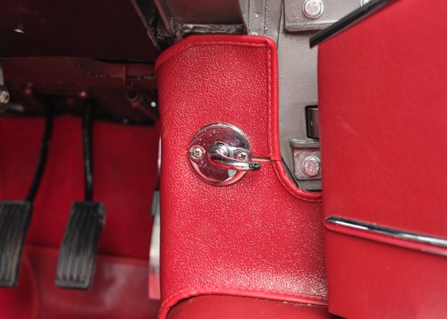 1966 Jaguar E-Type Series 1 4.2 FHC à vendre (picture 44 of 129)