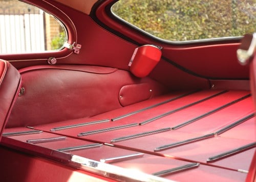 1966 Jaguar E-Type Series 1 4.2 FHC à vendre (picture 32 of 129)