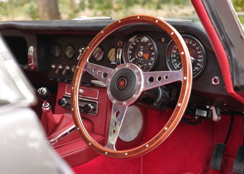 1966 Jaguar E-Type Series 1 4.2 FHC à vendre (picture 43 of 129)