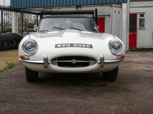 1968 Jaguar E-Type Series 1.5 4.2 Litre Roadster En venta (imagen 28 de 222)