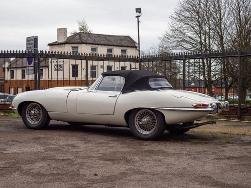 1968 Jaguar E-Type Series 1.5 4.2 Litre Roadster En venta (imagen 24 de 222)