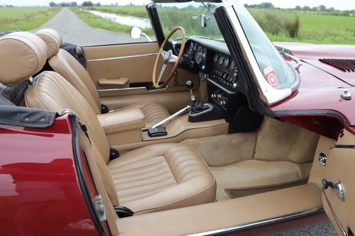 1969 Jaguar E-Type 4.2 Series 2 OTS LHD Te koop (foto 16 van 46)