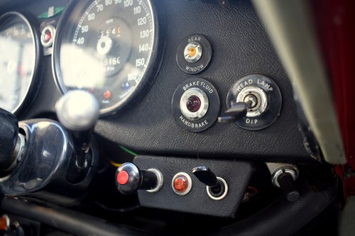 1970 Jaguar E-Type 2+2 Te koop (foto 32 van 184)