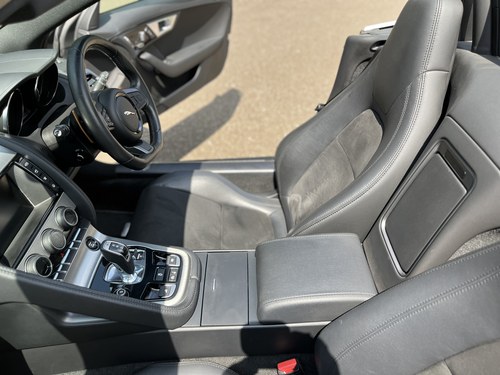 2015 Jaguar F-type 3.0 Convertible For Sale (picture 37 of 88)