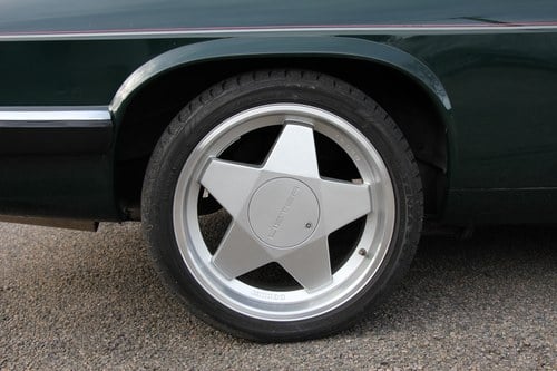 1988 Lister-Jaguar XJS 7.0l For Sale (picture 15 of 94)