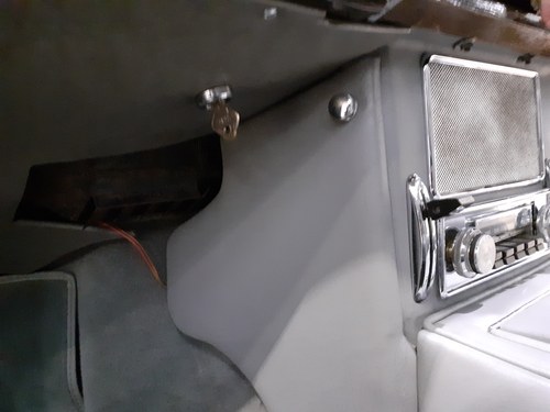 1963 Jaguar Mk 2 3.4 MOD Te koop (foto 70 van 145)