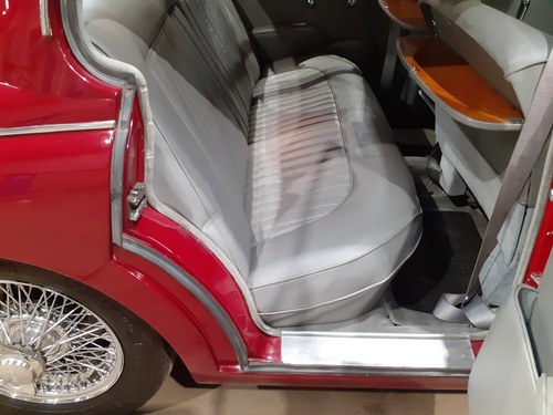 1963 Jaguar Mk 2 3.4 MOD Te koop (foto 24 van 145)