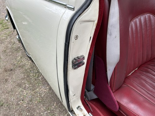 1968 Jaguar MK II 2.4 Man O/D In vendita (immagine 43 di 240)