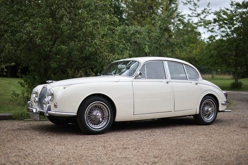 1968 Jaguar MK II 2.4 Man O/D In vendita (immagine 2 di 240)