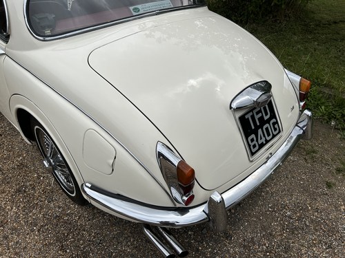 1968 Jaguar MK II 2.4 Man O/D In vendita (immagine 158 di 240)