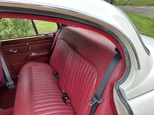 1968 Jaguar MK II 2.4 Man O/D In vendita (immagine 114 di 240)