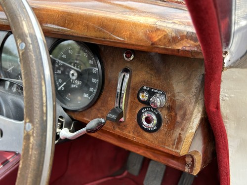 1968 Jaguar MK II 2.4 Man O/D In vendita (immagine 67 di 240)