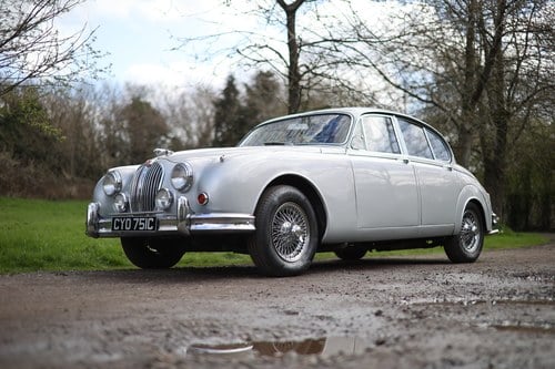 1965 Jaguar MK2 Manual For Sale (picture 1 of 250)