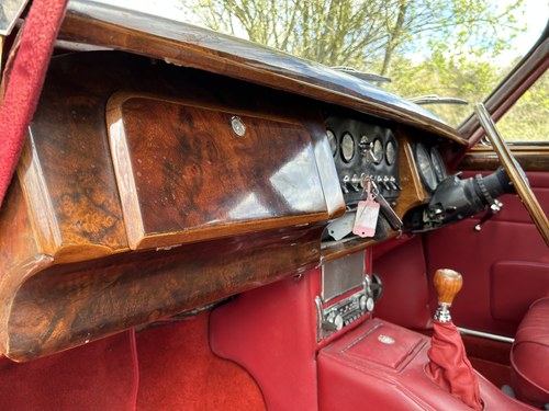 1965 Jaguar MK2 Manual For Sale (picture 41 of 250)