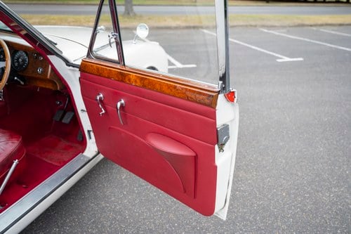 1967 Jaguar MkII 3.8 à vendre (picture 51 of 217)