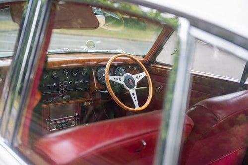 1967 Jaguar MkII 3.8 à vendre (picture 26 of 217)
