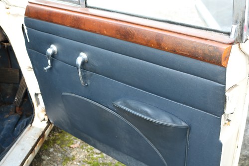 NO RESERVE - 1969 Jaguar MK2- 2.4/240 Barn Find à vendre (picture 35 of 71)