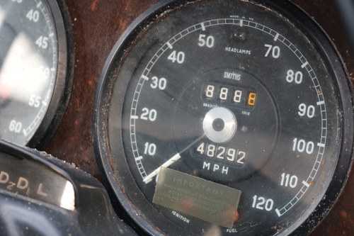 NO RESERVE - 1969 Jaguar MK2- 2.4/240 Barn Find à vendre (picture 31 of 71)