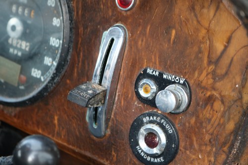 NO RESERVE - 1969 Jaguar MK2- 2.4/240 Barn Find à vendre (picture 32 of 71)