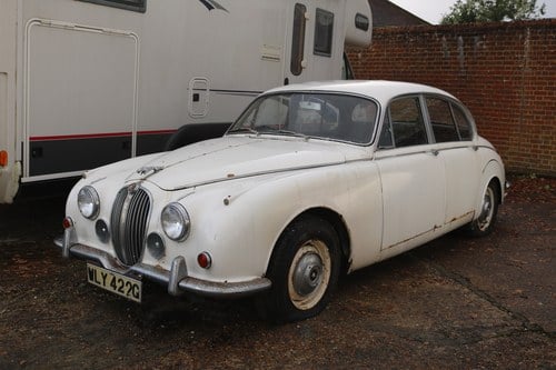 NO RESERVE - 1969 Jaguar MK2- 2.4/240 Barn Find à vendre (picture 3 of 71)