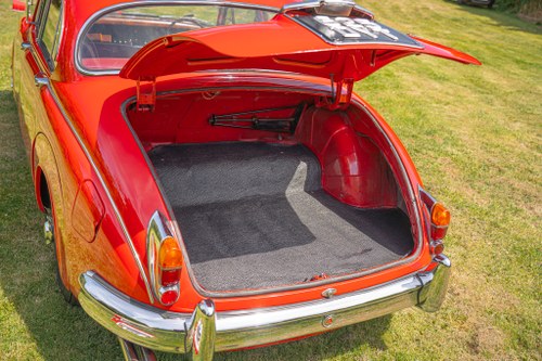 NO RESERVE - 1962 Jaguar MK II 3.8L In vendita (immagine 98 di 199)