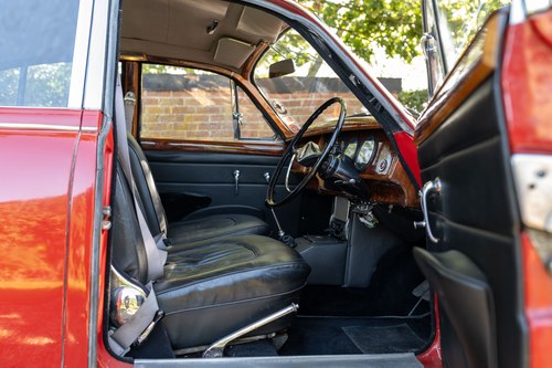 1966 Jaguar Mk.II 3.4 MOD In vendita (immagine 41 di 206)