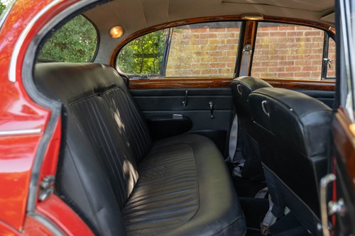 1966 Jaguar Mk.II 3.4 MOD In vendita (immagine 42 di 206)