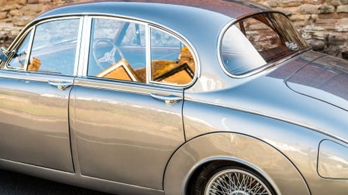 1967 Jaguar MK2 Te koop (foto 112 van 221)