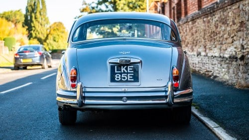 1967 Jaguar MK2 Te koop (foto 6 van 221)