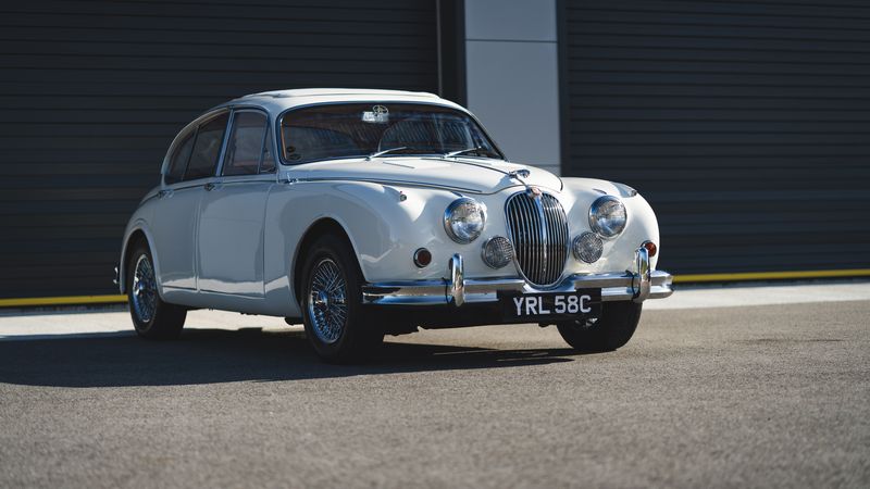1965 Jaguar MkII 3.8-Litre &#039;Coombs Evocation&#039; For Sale (picture 1 of 132)