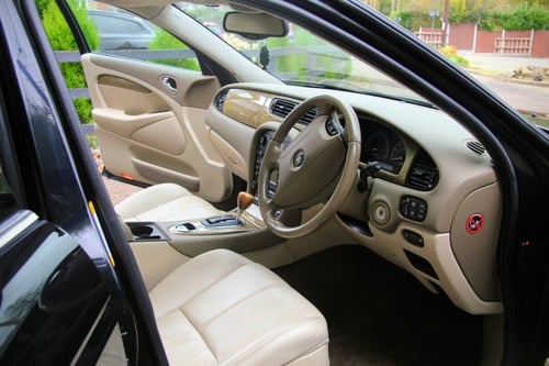 2004 Jaguar S Type 2.5 SE For Sale (picture 40 of 118)